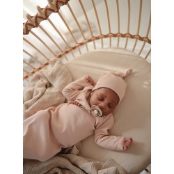 Mushie Baby Beanie hue "Blush"